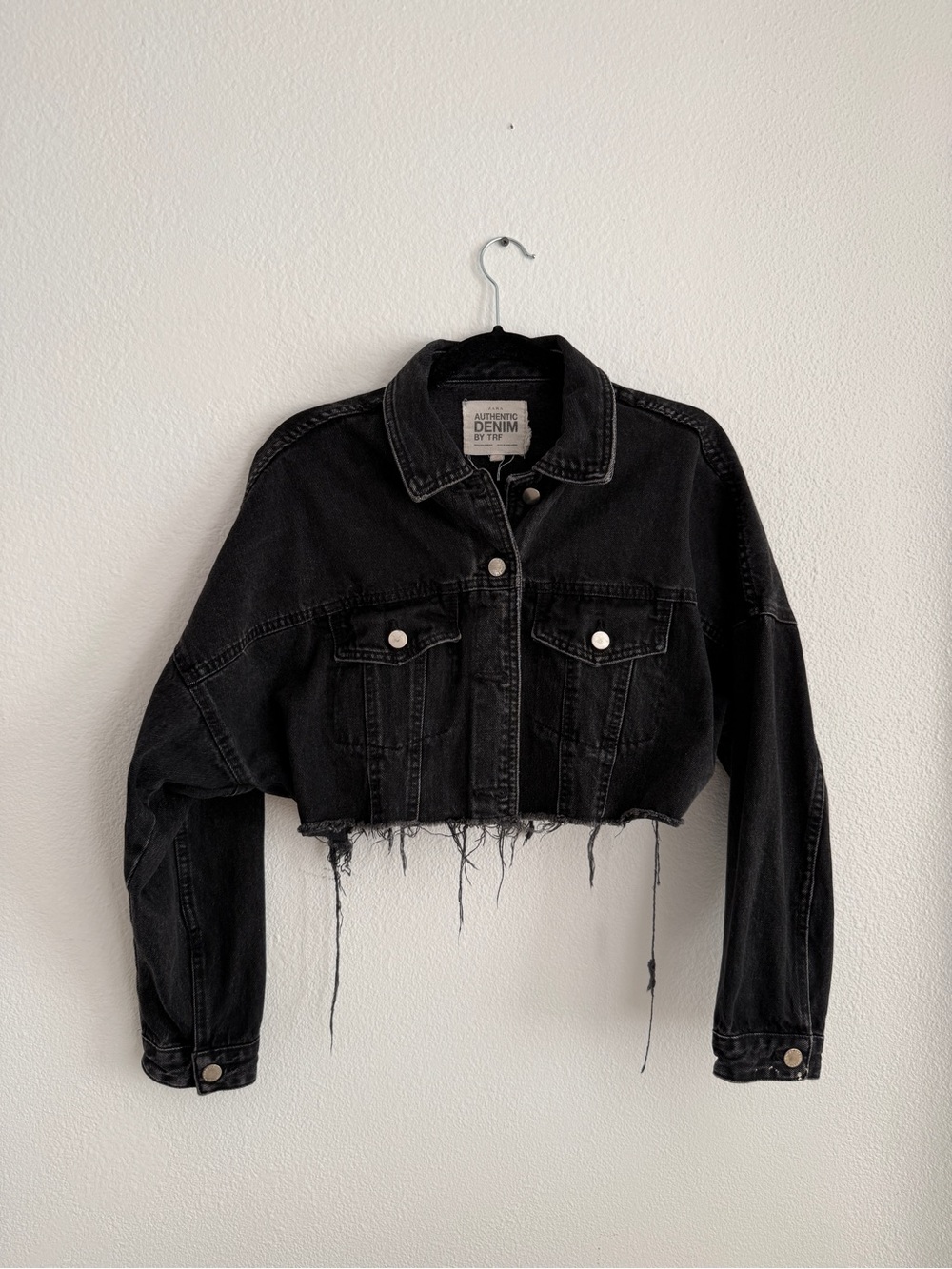 Zara Black Cropped Distressed Denim Jacket